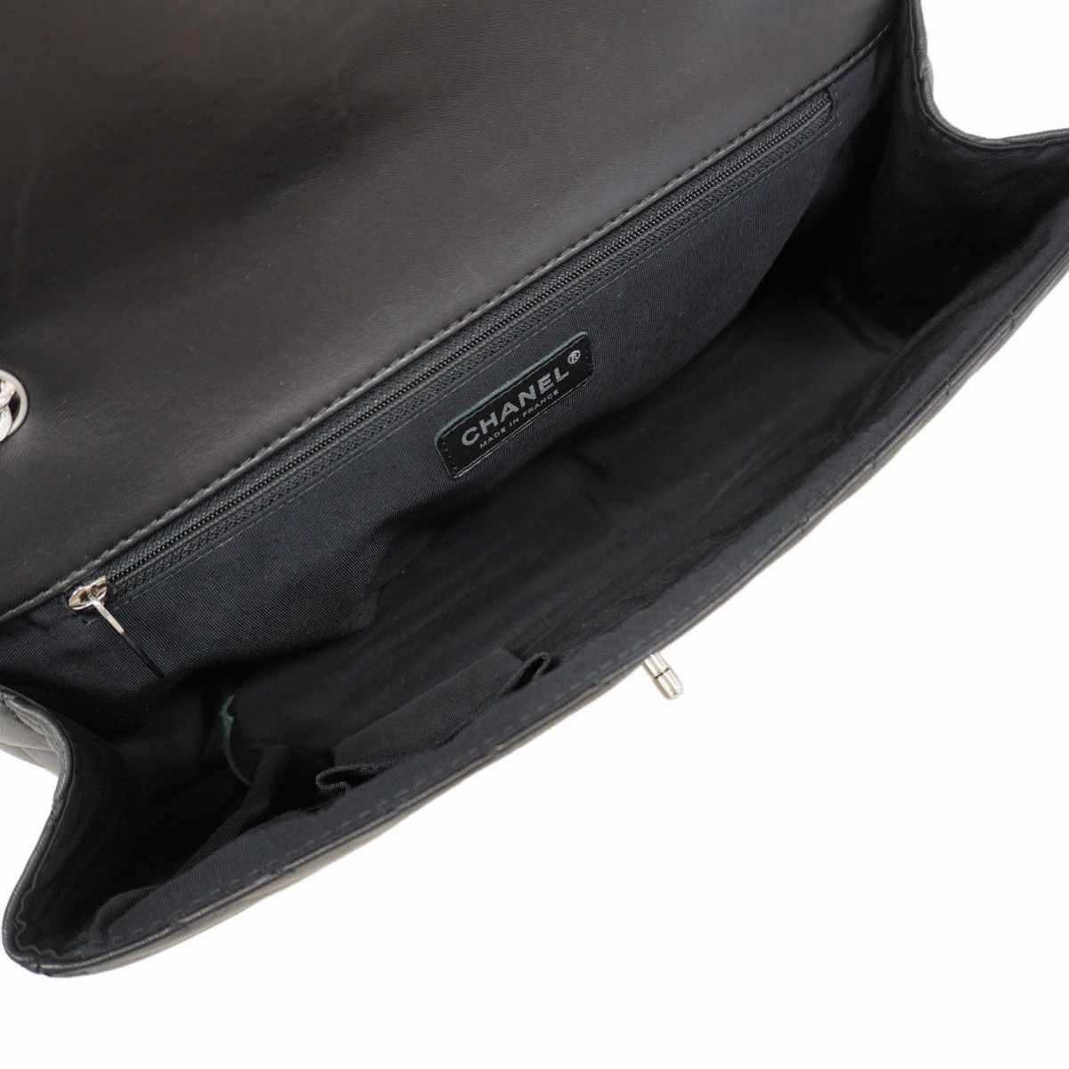 Chanel Shoulder Bag Chez Blanc Lambskin Black Silver — view 4