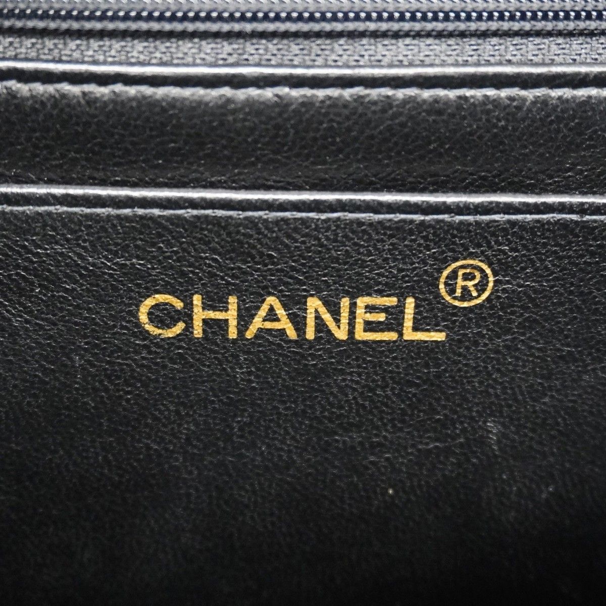 Chanel Shoulder Bag Deca Quilted Lambskin Black Gold — view 5