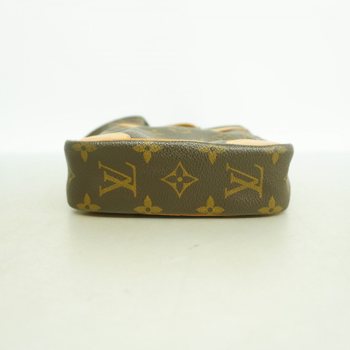 Louis Vuitton Shoulder Bag Monogram Danube Brown — view 3
