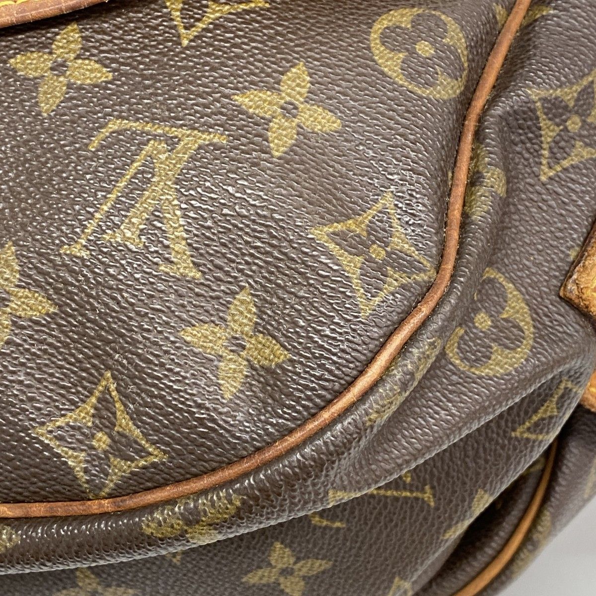 Louis Vuitton Shoulder Bag Monogram Saumur 35 Brown — view 8
