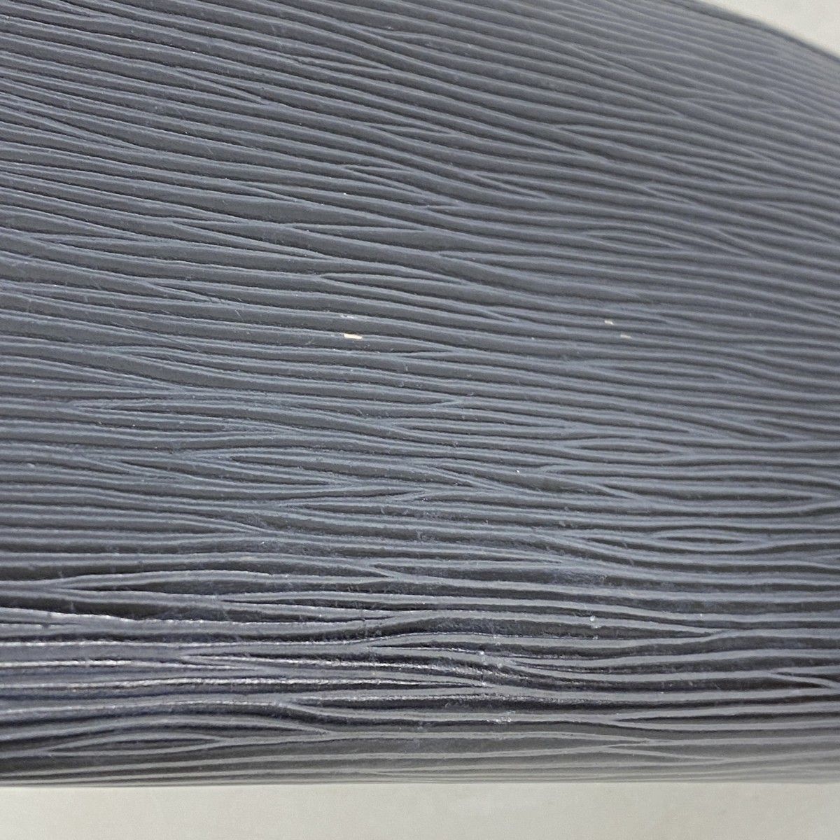 Louis Vuitton Wallet Epi Zippy Noir — view 7
