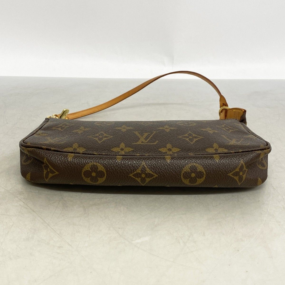 Louis Vuitton Pouch Monogram Pochette Brown — view 3