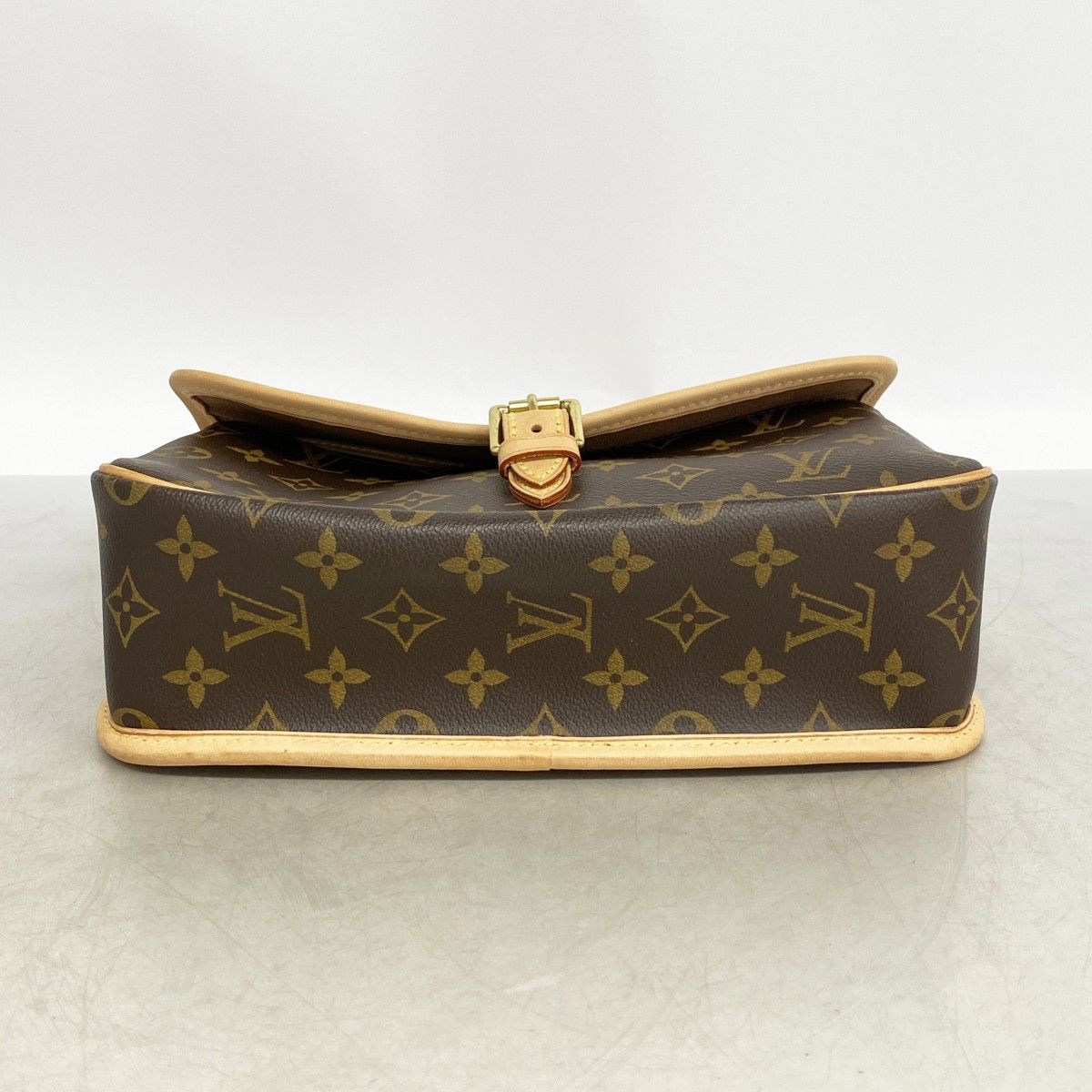 Louis Vuitton Shoulder Bag Monogram Sologne Brown — view 3