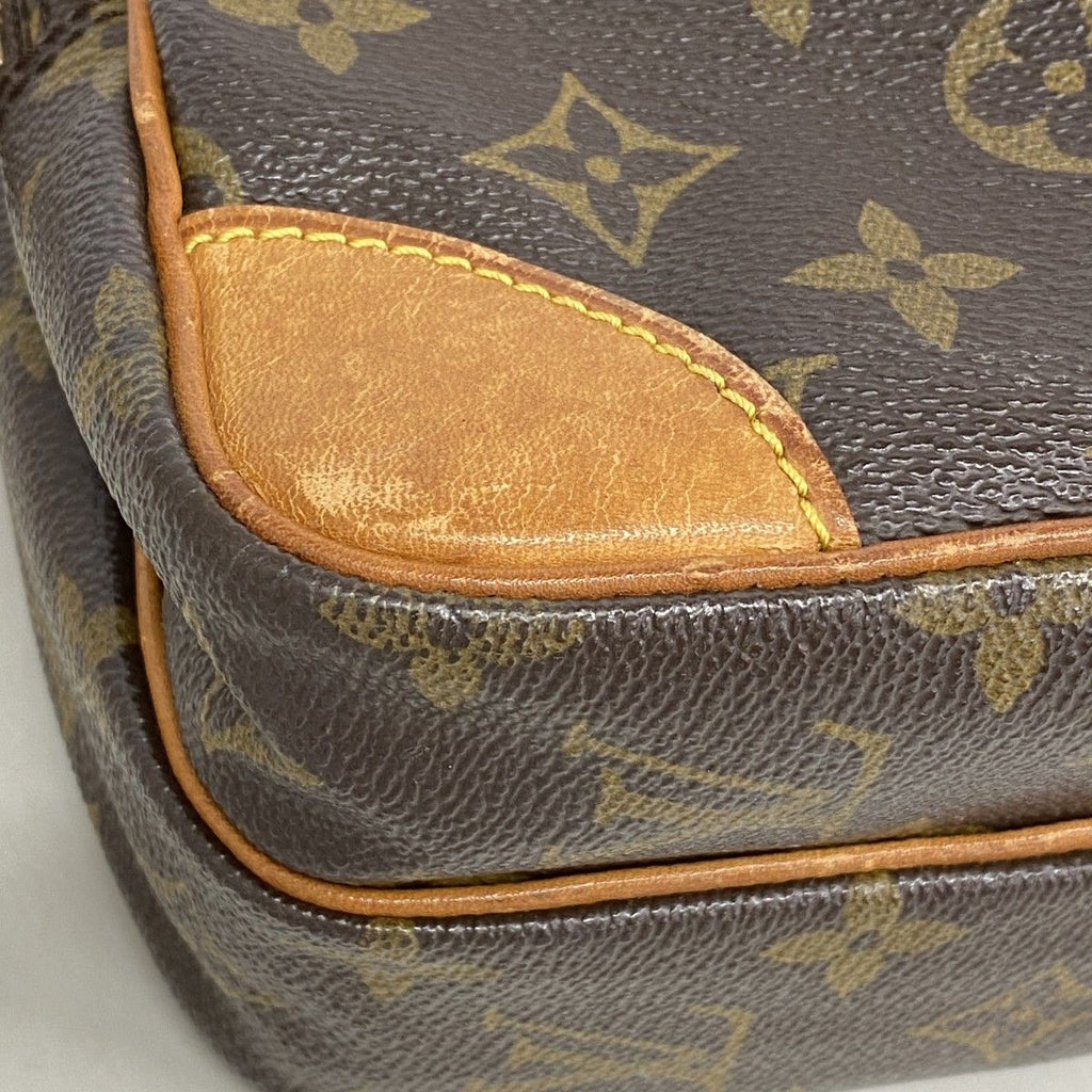 Louis Vuitton Shoulder Bag Monogram Amazon Brown — view 6