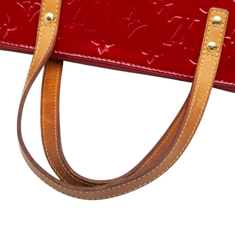 Louis Vuitton Monogram Vernis Bellevue PM Handbag Pomme D'amour Red Patent — view 8
