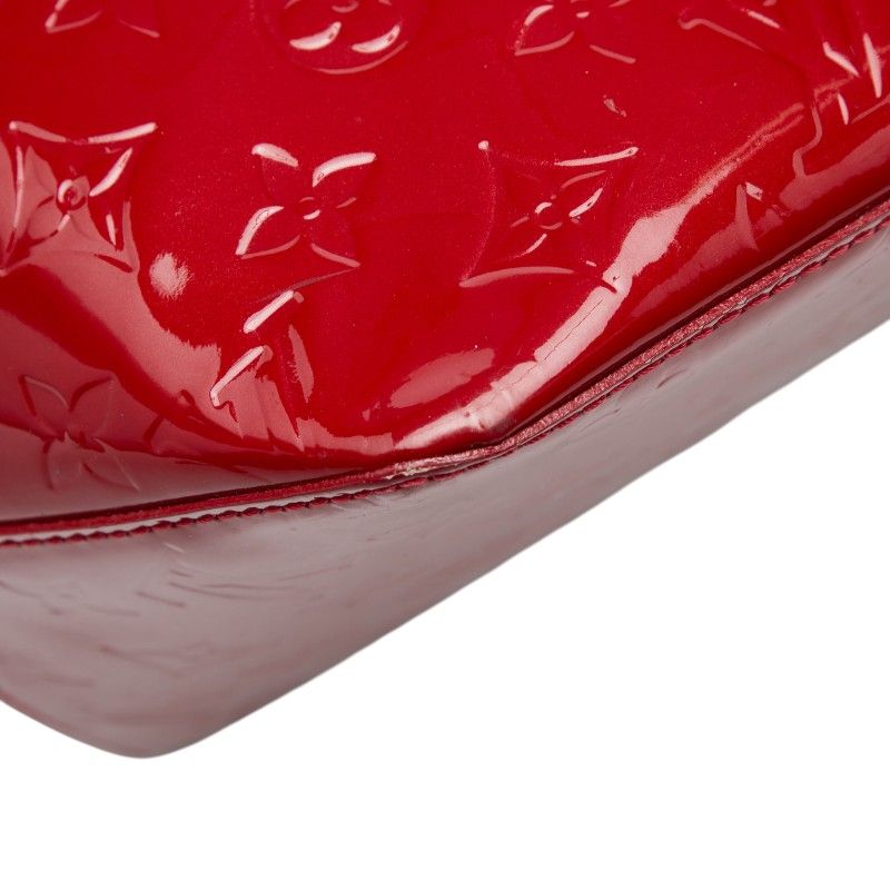 Louis Vuitton Monogram Vernis Bellevue PM Handbag Pomme D'amour Red Patent — view 7