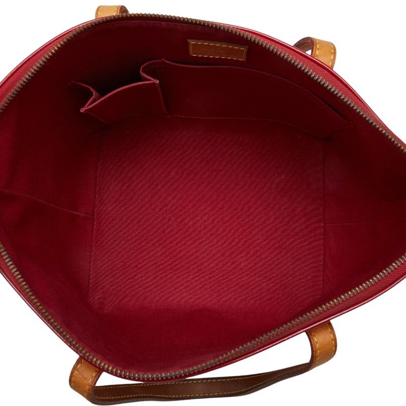 Louis Vuitton Monogram Vernis Bellevue PM Handbag Pomme D'amour Red Patent — view 9