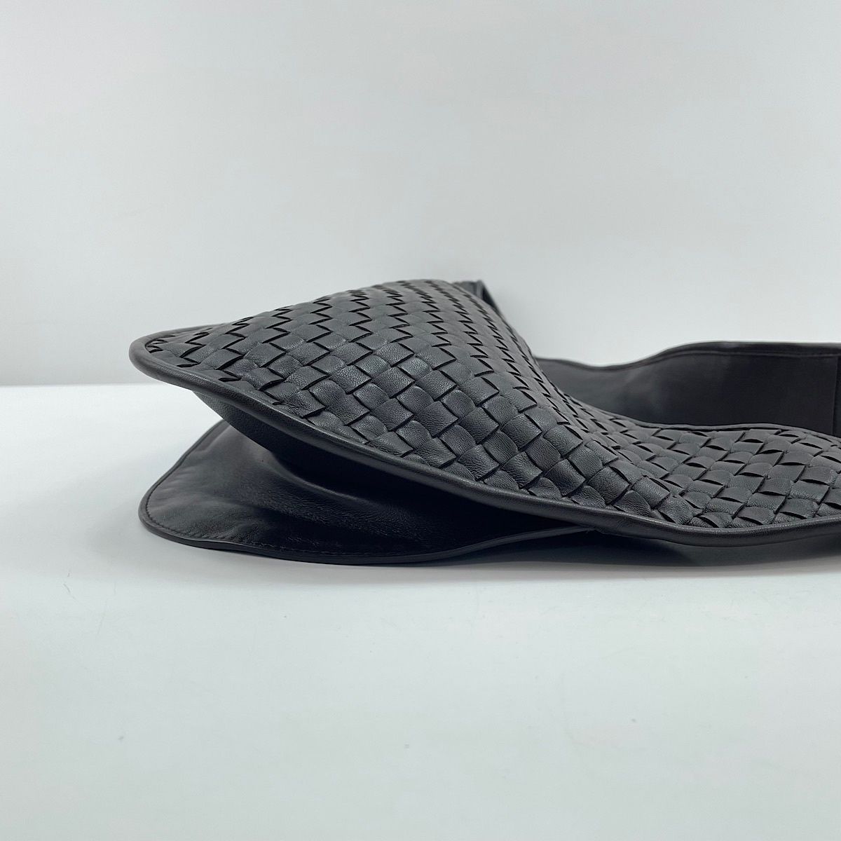 Bottega Veneta Belt Bag Veneto Sling Intrecciato — view 7