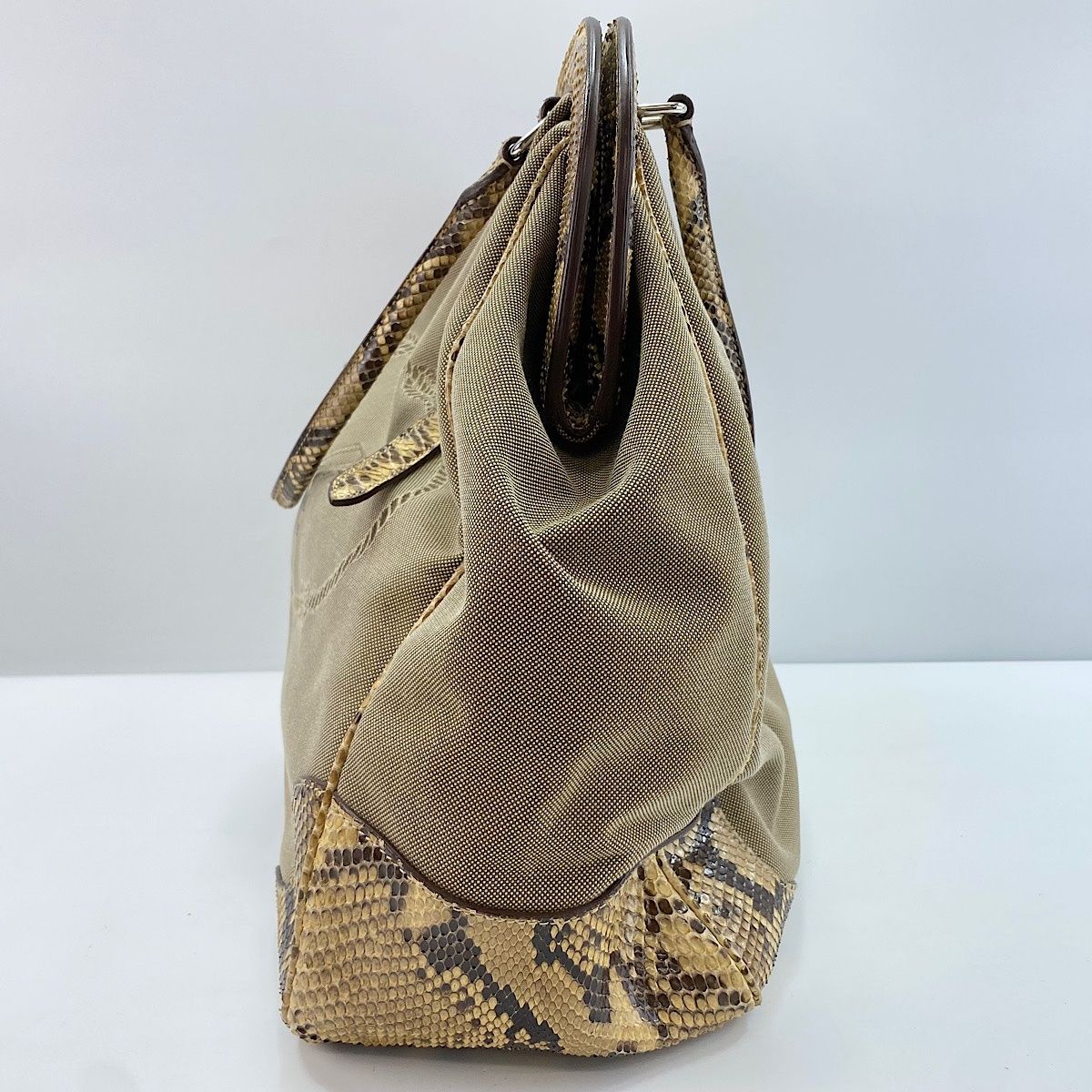 Prada Handbag Beige — view 5