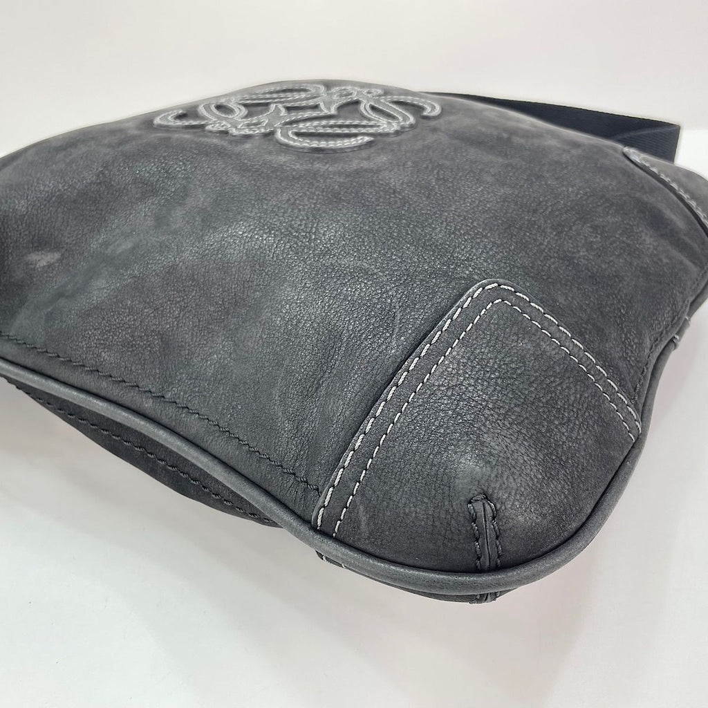 Loewe Shoulder Bag Anagram — view 8
