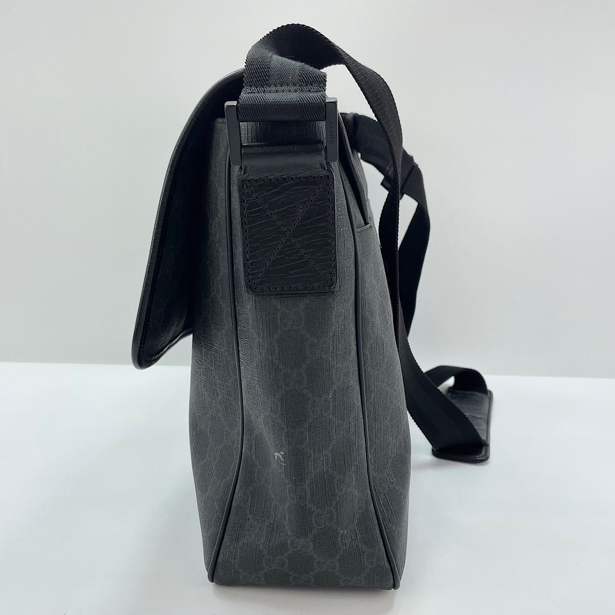 Gucci Messenger Bag Black — view 6