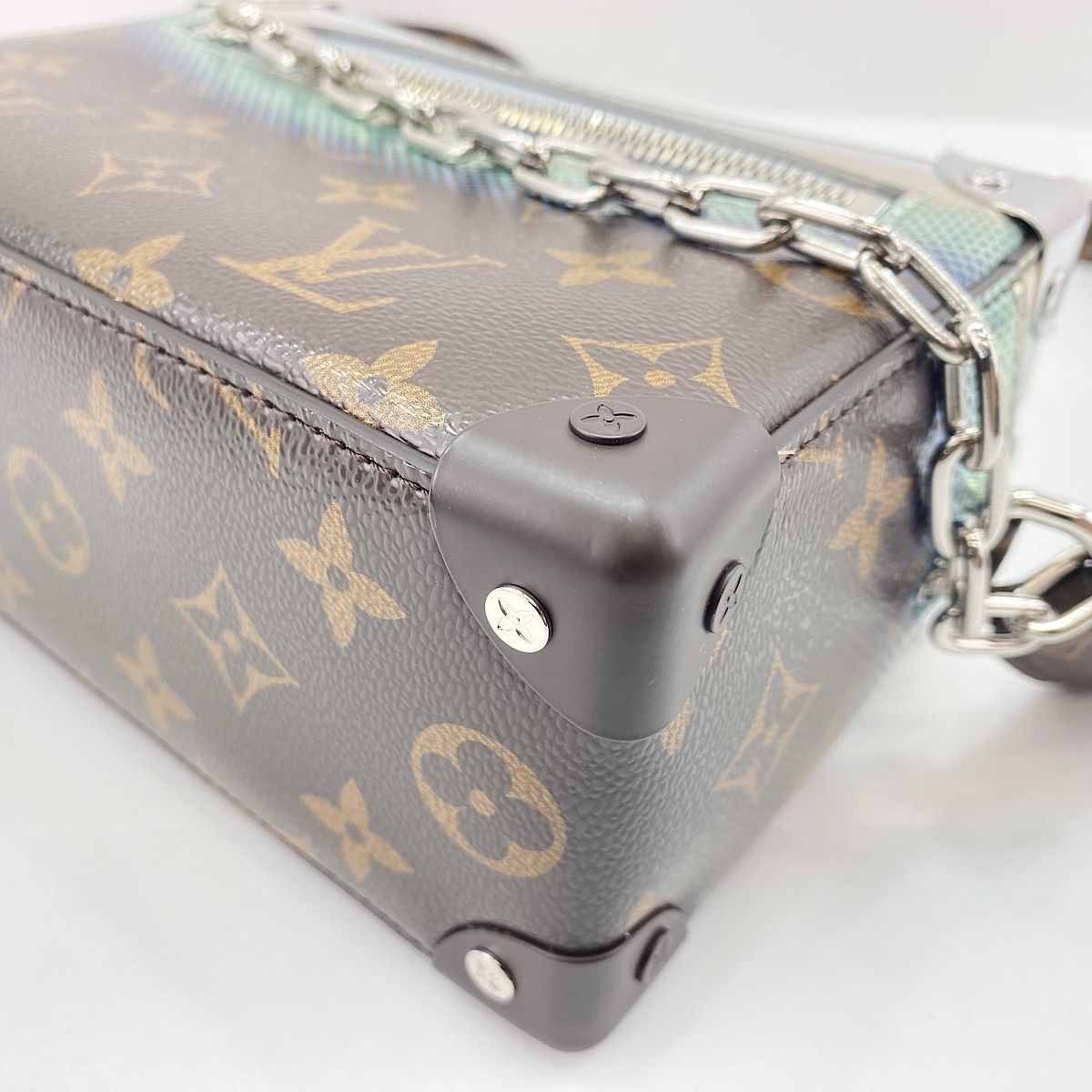Louis Vuitton Shoulder Bag Mini Soft Trunk — view 9
