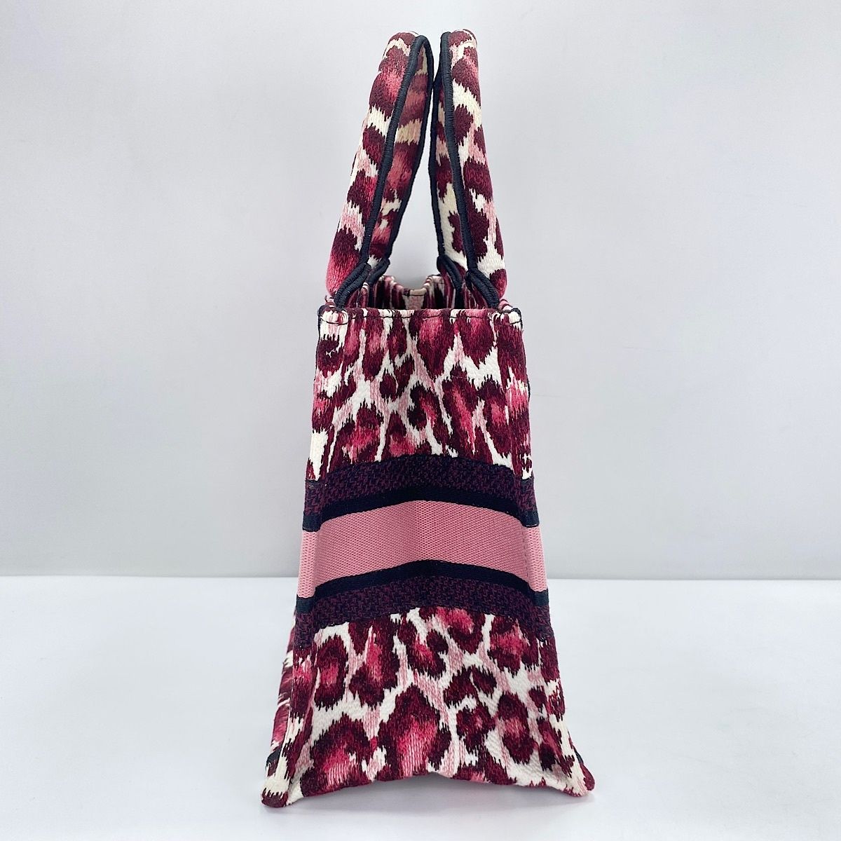 Dior Tote Book Small — view 6