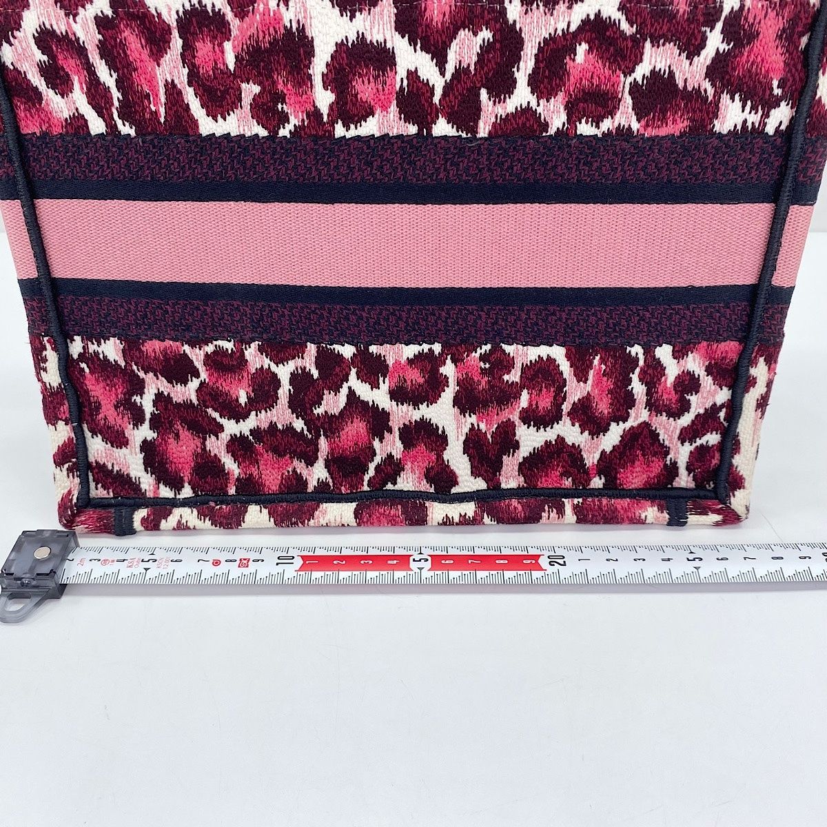 Dior Tote Book Small — view 4