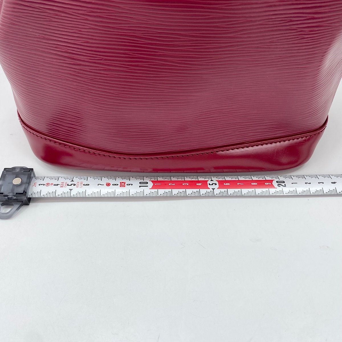 Louis Vuitton Shoulder Bag Noe BB — view 4