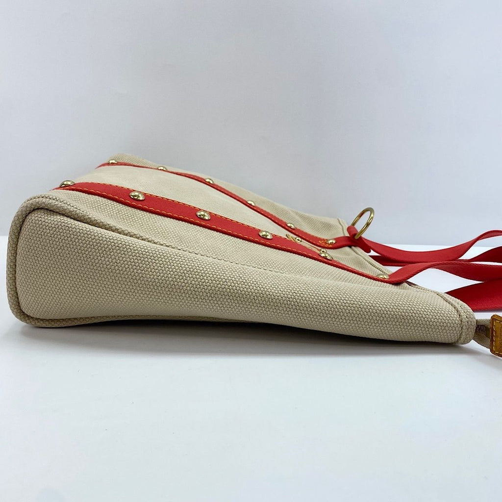 Louis Vuitton Tote Cabas MM — view 5