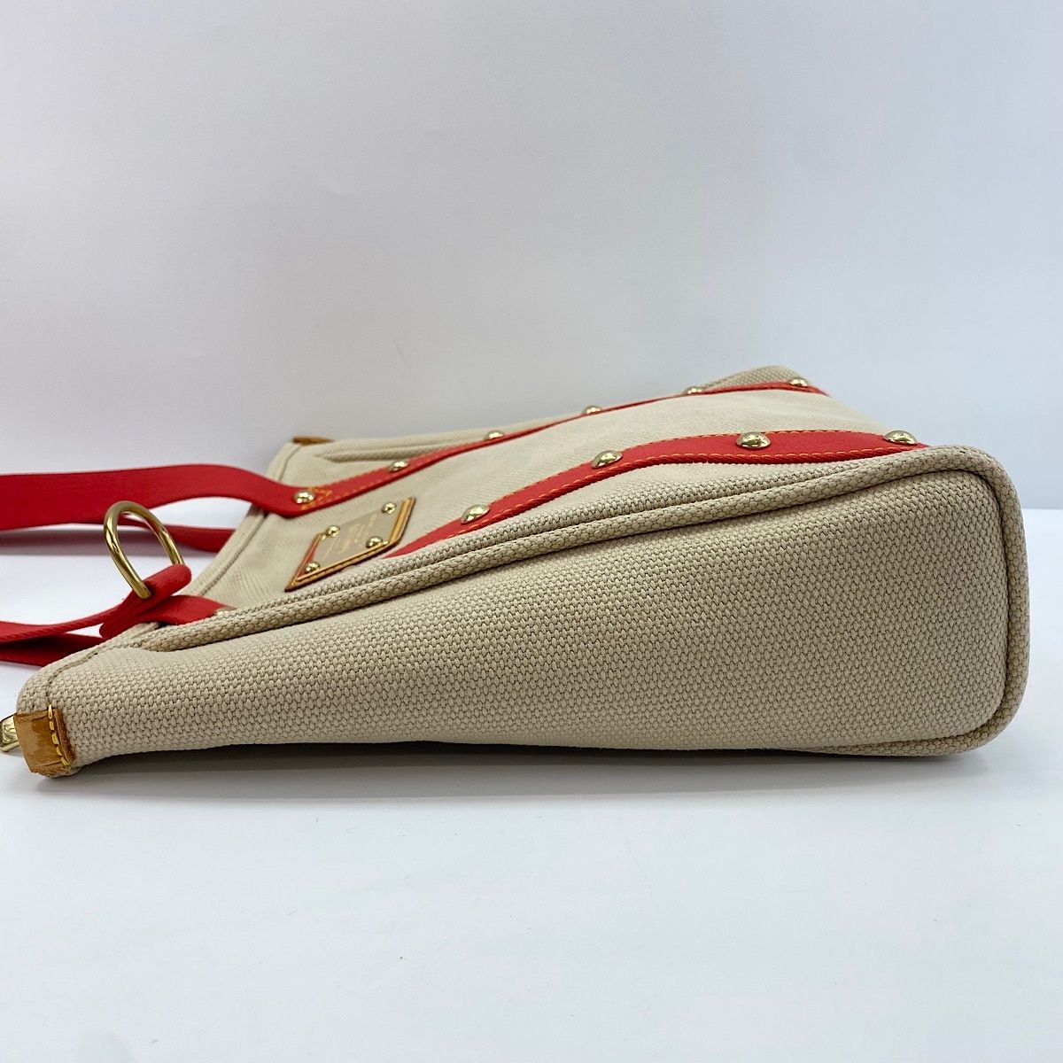 Louis Vuitton Tote Cabas MM — view 6