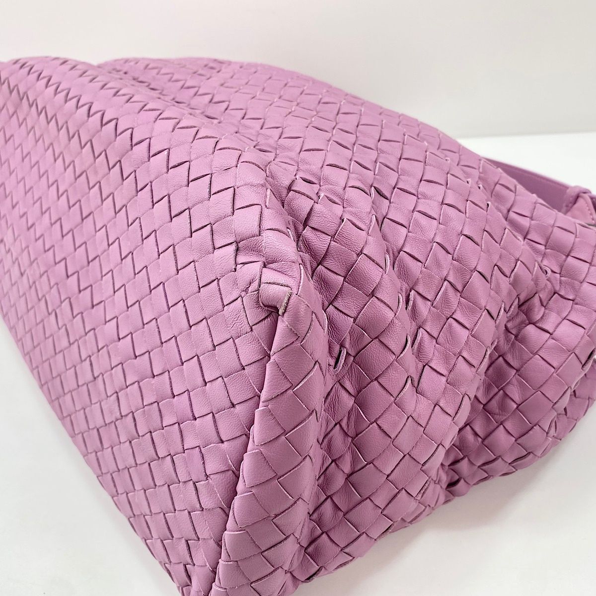 Bottega Veneta Tote Intrecciato — view 9