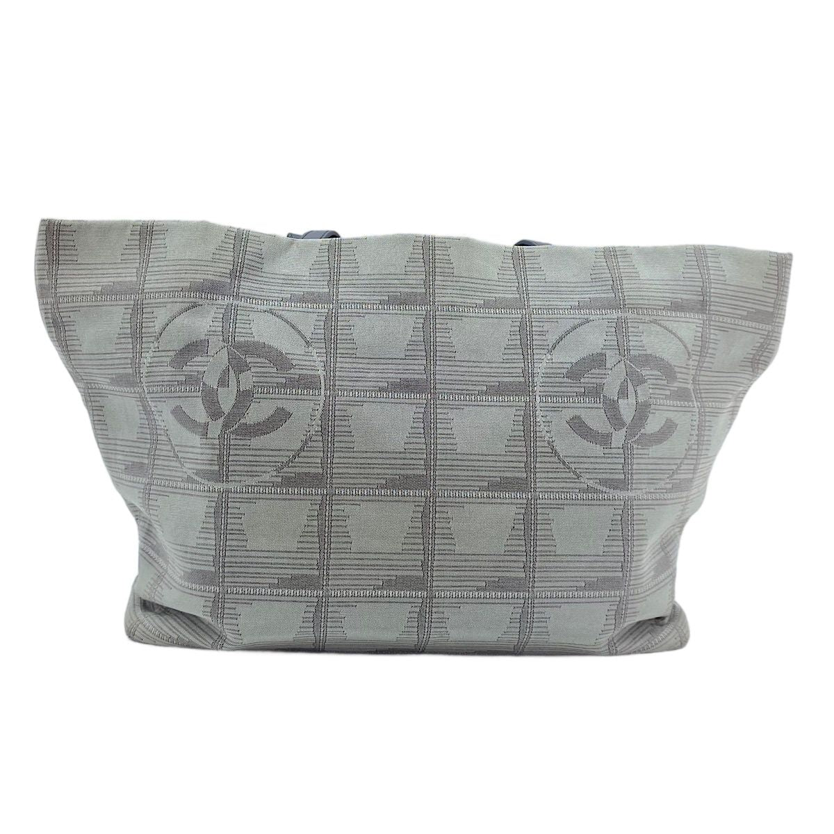 Chanel Tote New Travel Line — view 3