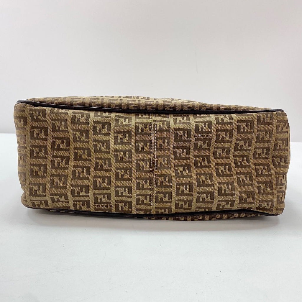 Fendi Handbag Zucca Beige — view 6