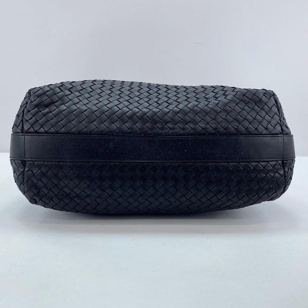 Bottega Veneta Shoulder Bag Intrecciato — view 7