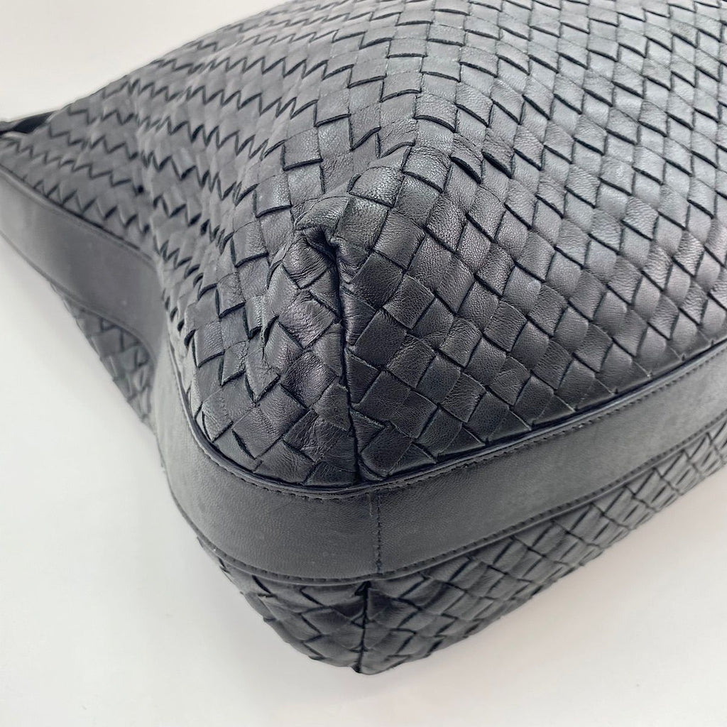 Bottega Veneta Shoulder Bag Intrecciato — view 8