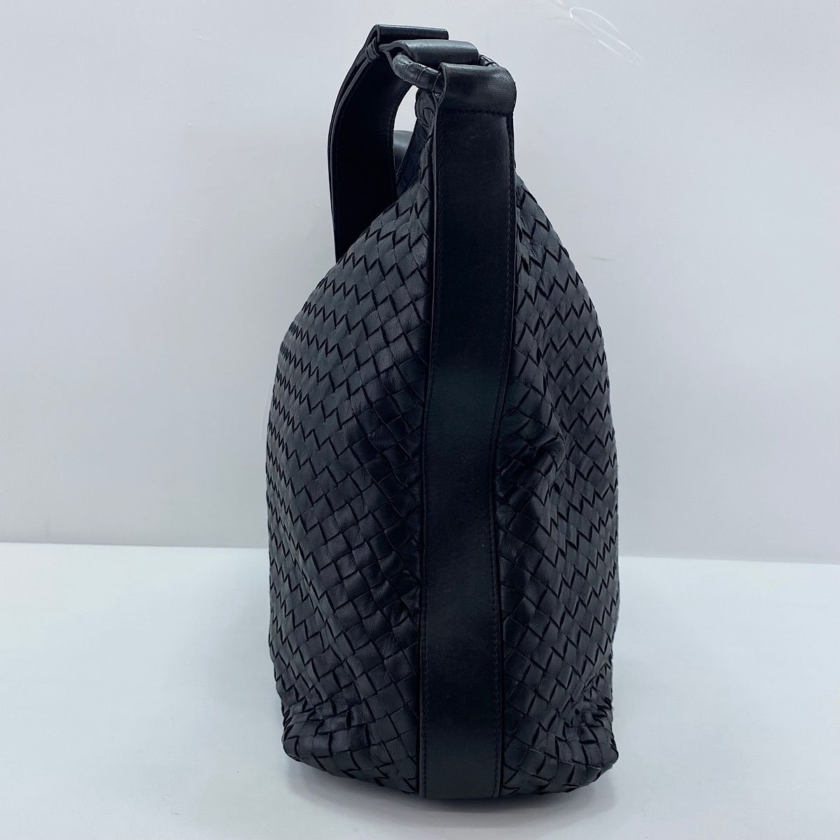 Bottega Veneta Shoulder Bag Intrecciato — view 5