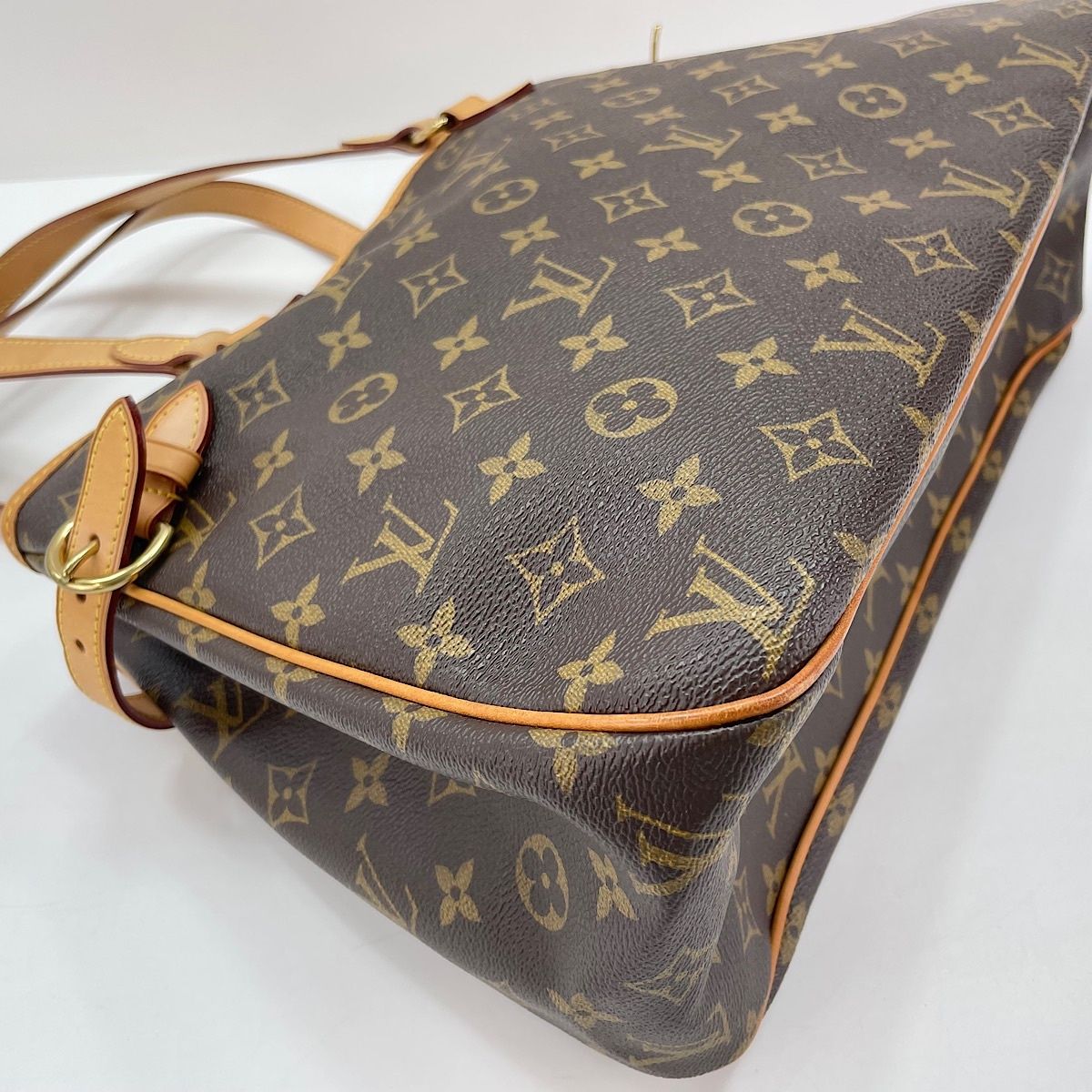 Louis Vuitton Tote Batignolles Oriental — view 8