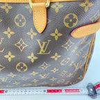 Louis Vuitton Tote Batignolles Oriental — view 4
