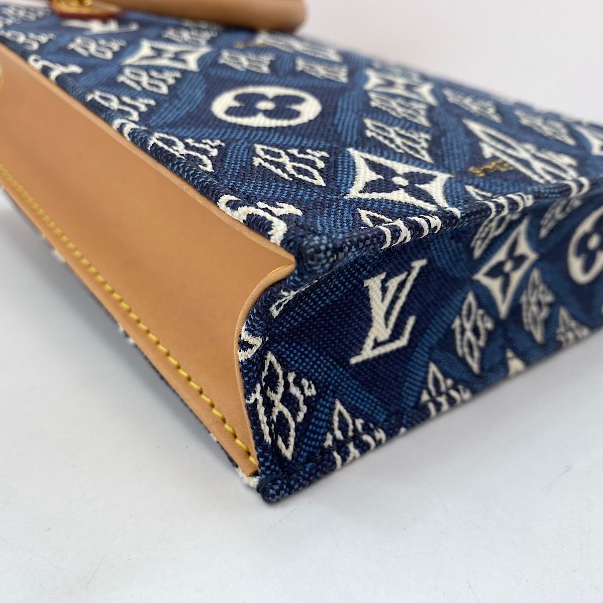 Louis Vuitton Handbag Petite Sac Plat — view 8