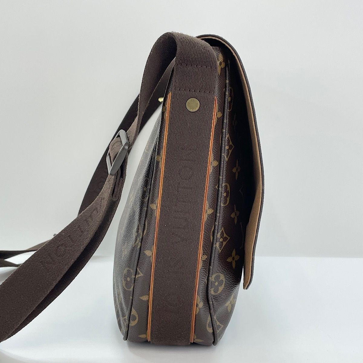 Louis Vuitton Messenger Bag Bob le MM — view 6