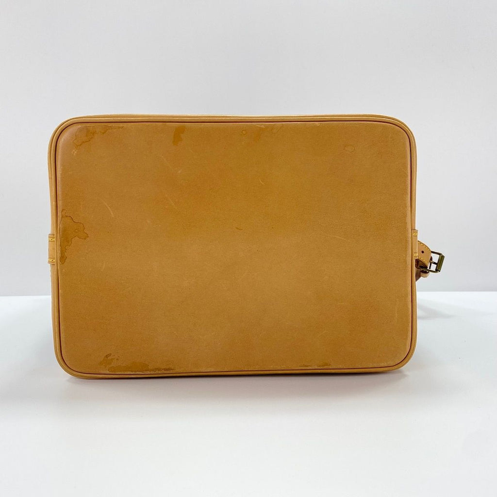 Louis Vuitton Shoulder Bag — view 7