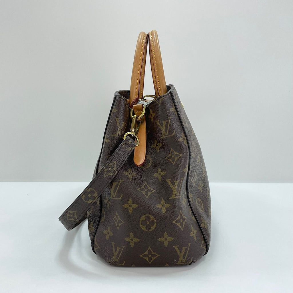 Louis Vuitton Handbag Montaigne MM — view 6