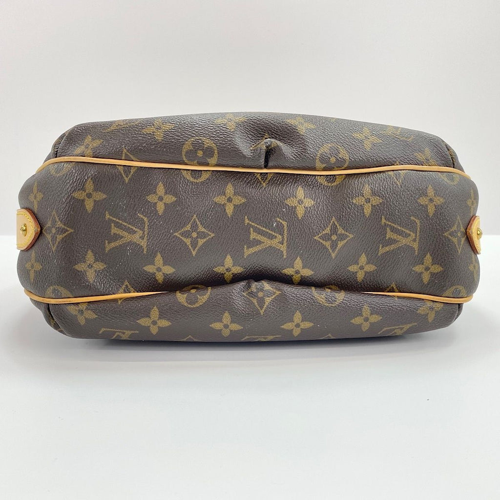 Louis Vuitton Shoulder Bag Thuraya PM — view 7