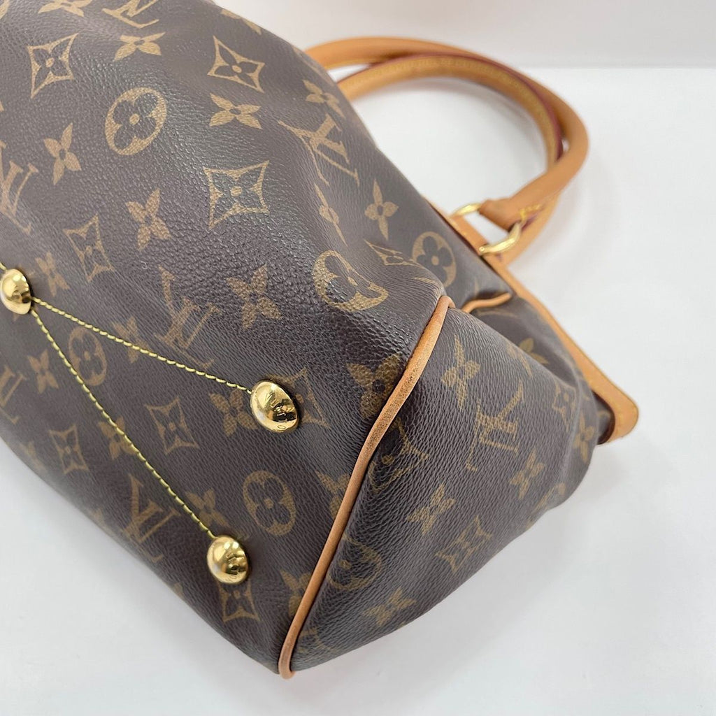 Louis Vuitton Handbag Tivoli PM — view 9