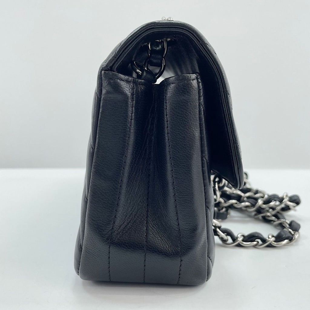 Chanel Shoulder Bag Black — view 6