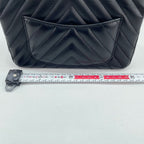Chanel Shoulder Bag Black — view 4