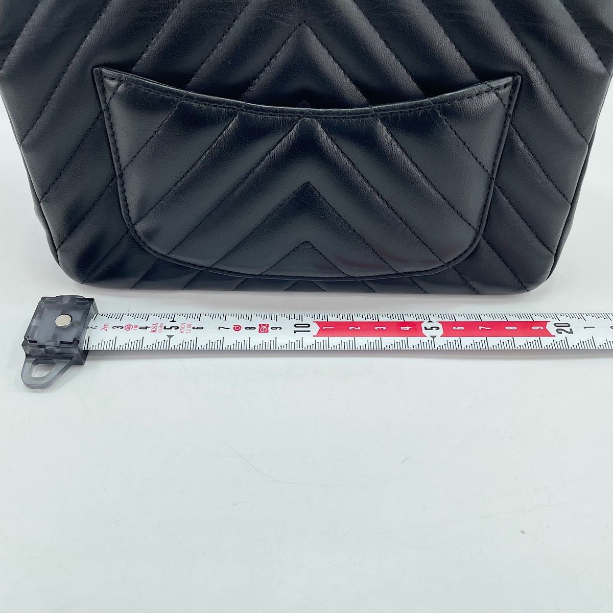 Chanel Shoulder Bag Black — view 4