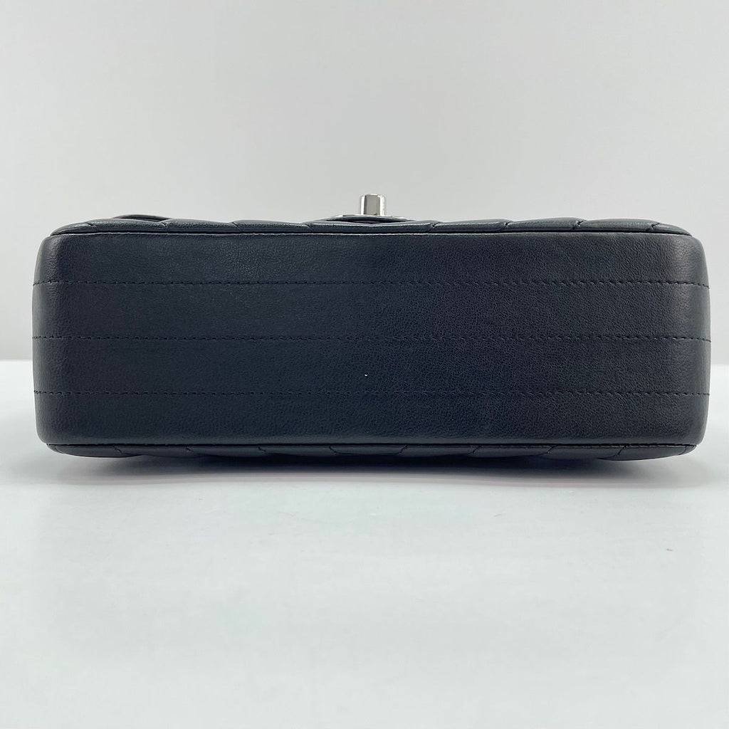 Chanel Shoulder Bag Black — view 7