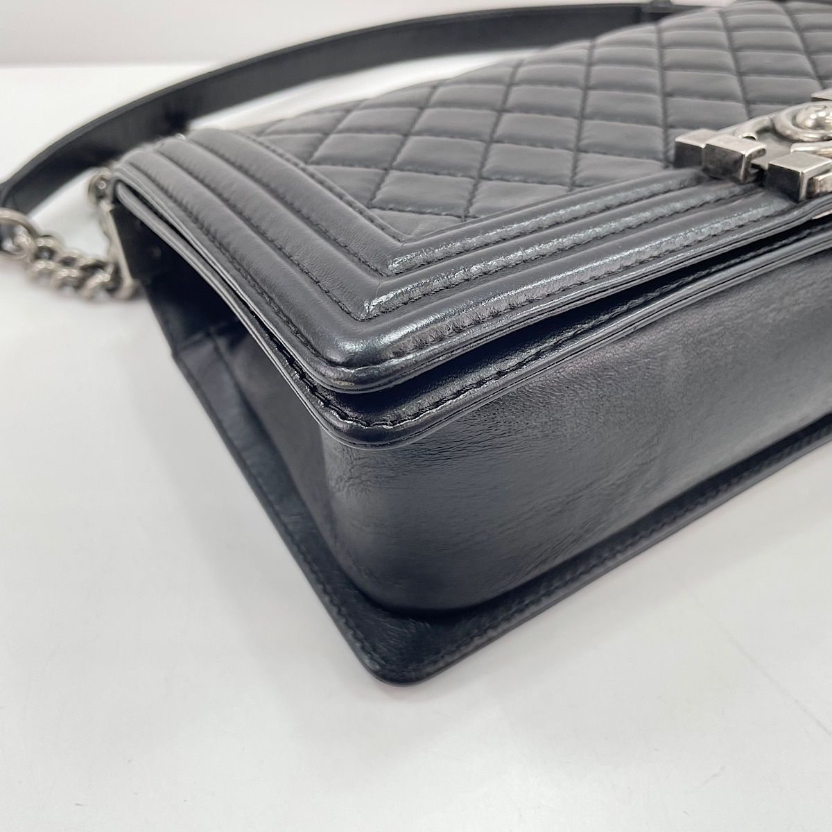Chanel Shoulder Bag — view 8