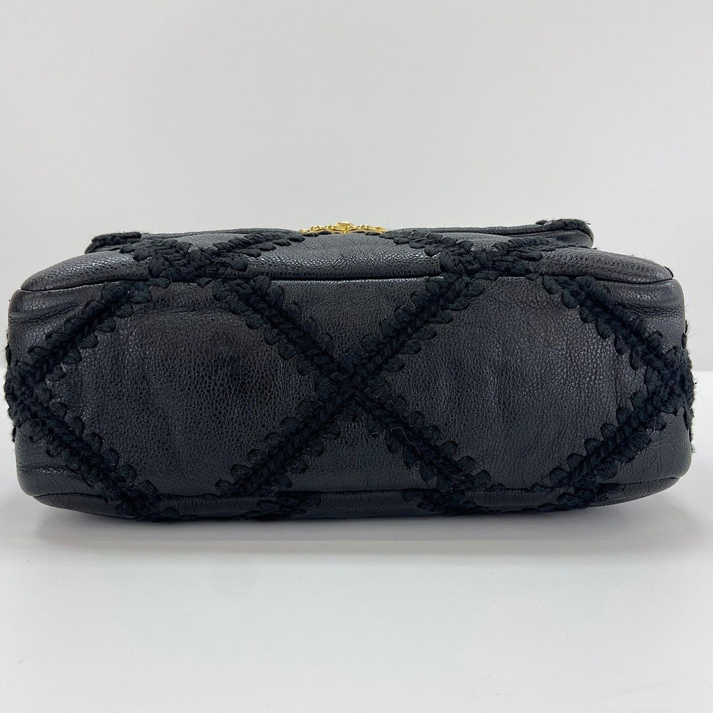 Chanel Handbag 19 Black — view 8