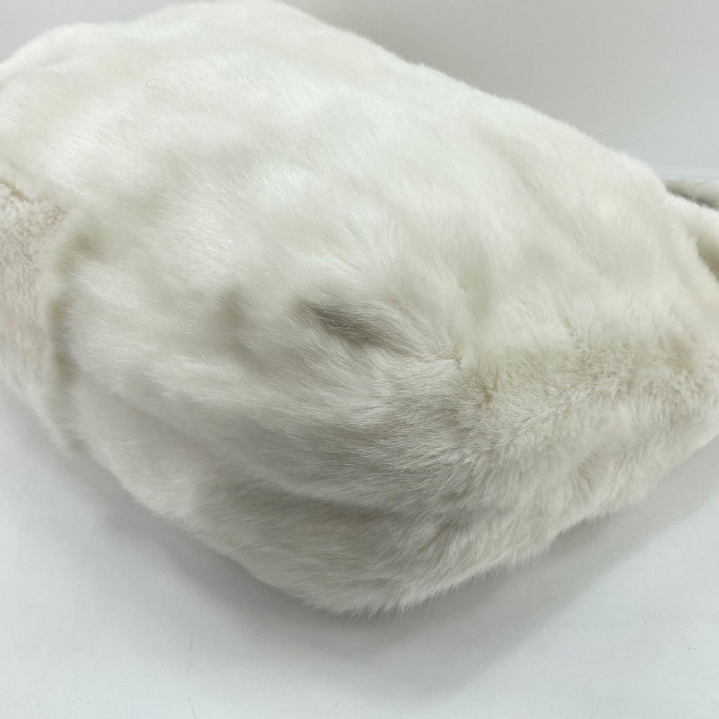Gucci Shoulder Bag White — view 9