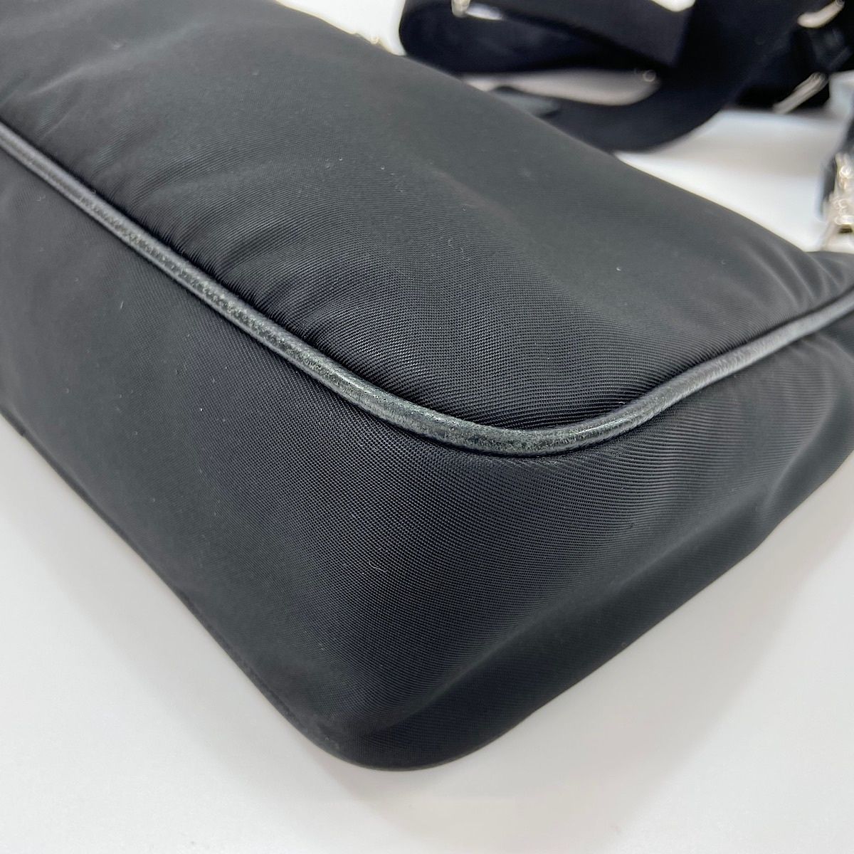 Prada Shoulder Bag Triangle Logo — view 9