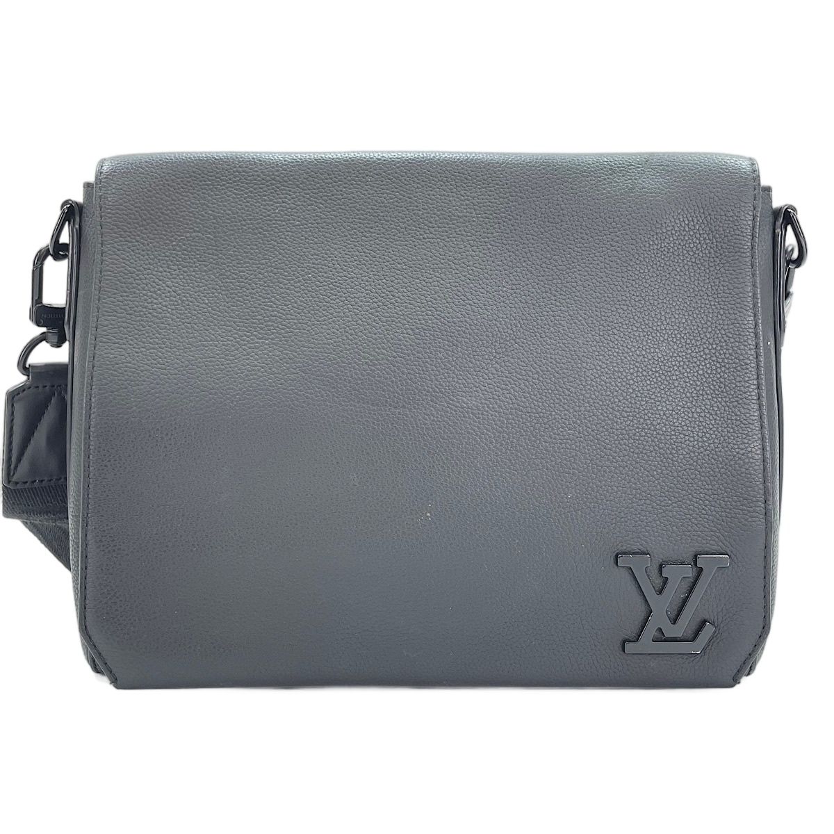 Louis Vuitton Shoulder Bag Takeoff Messenger — view 2