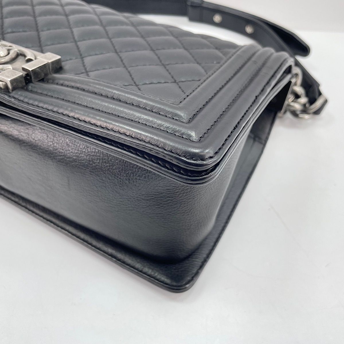 Chanel Shoulder Bag — view 9
