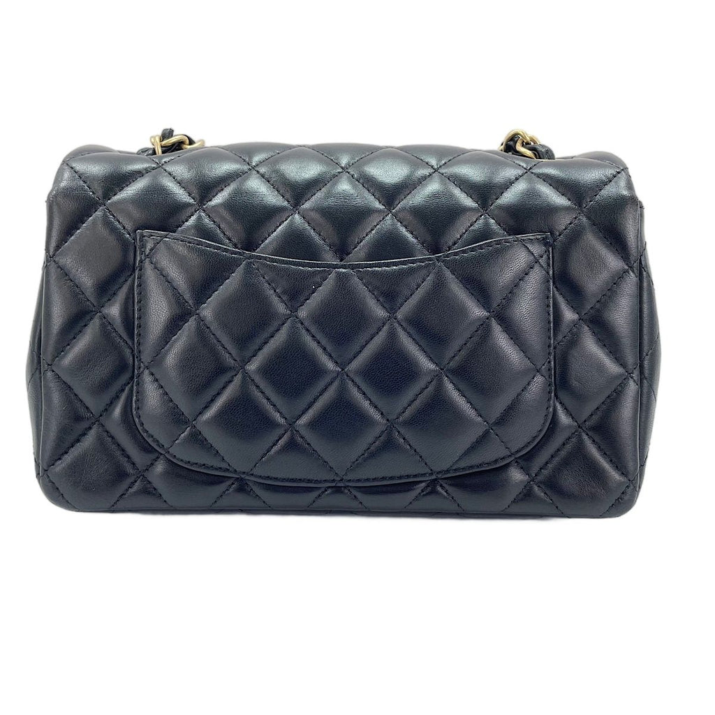 Chanel Shoulder Bag Mini Quilted — view 3