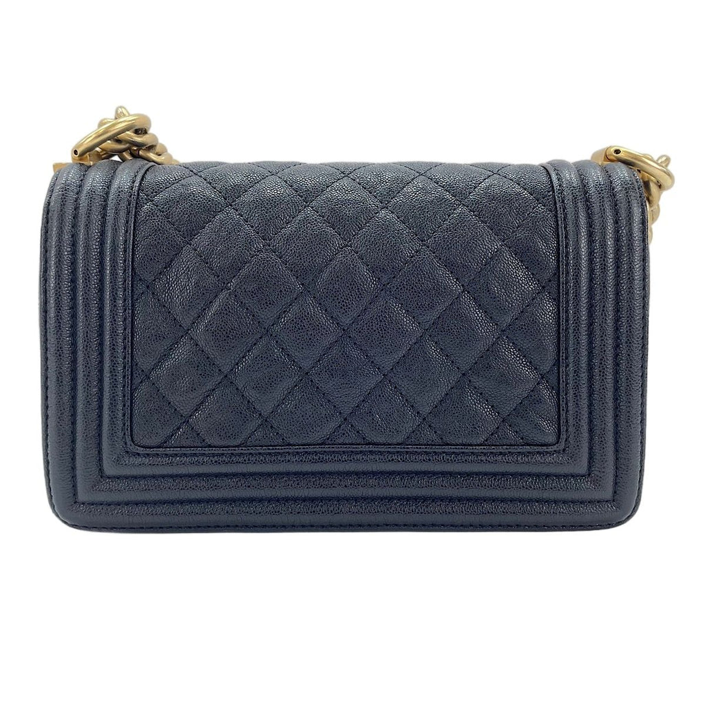 Chanel Shoulder Bag Boy Small — view 3