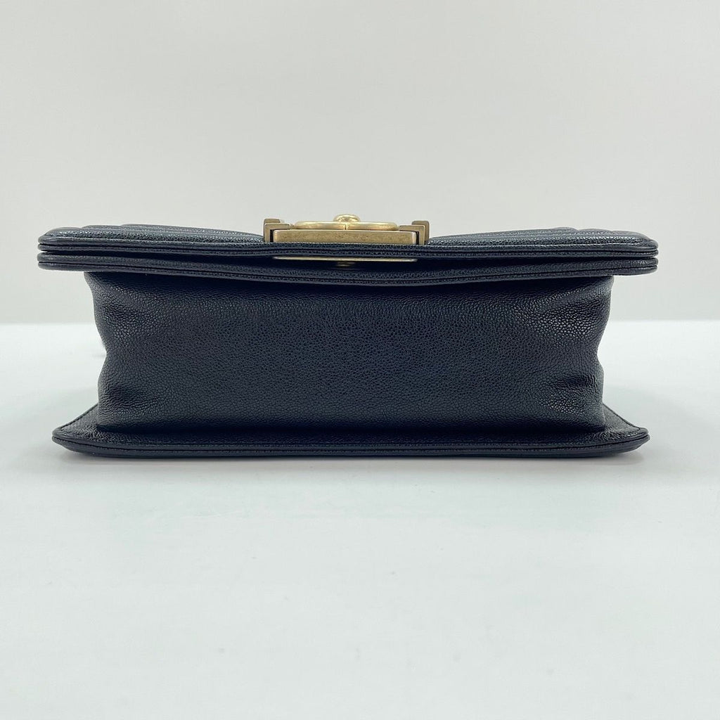 Chanel Shoulder Bag Boy Small — view 6