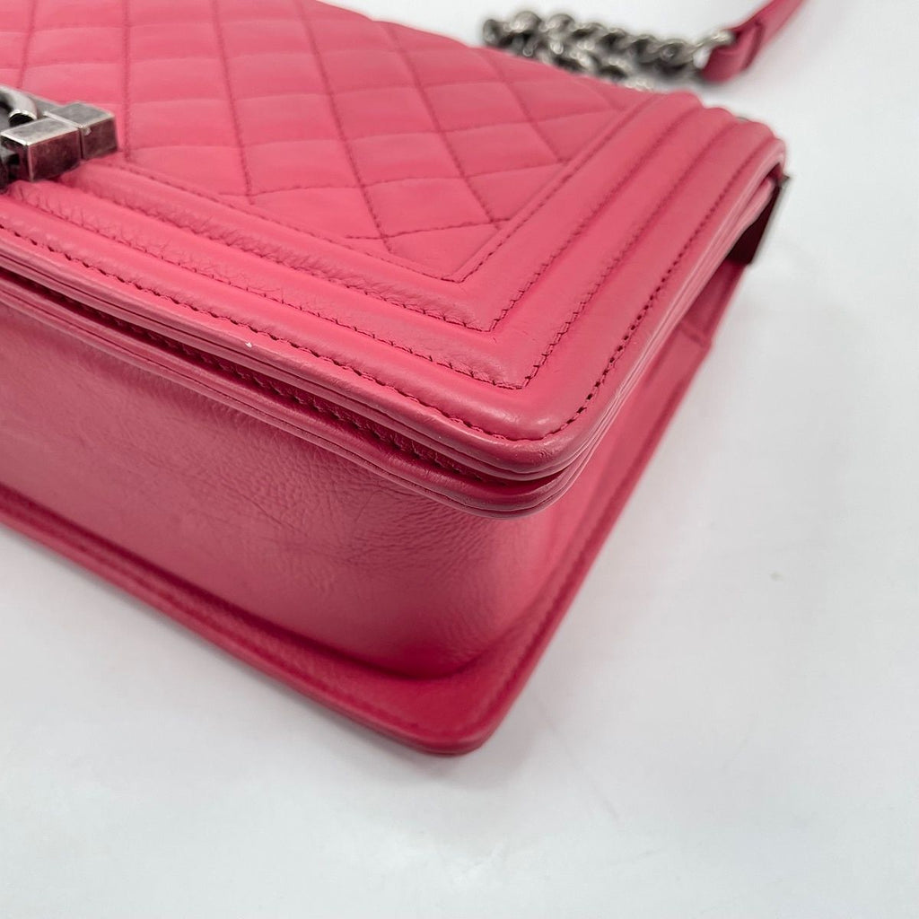 Chanel Shoulder Bag — view 9