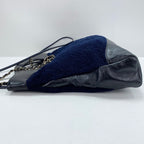 Chanel Shoulder Bag 31 — view 4